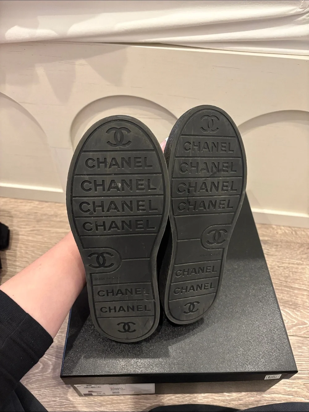 CHANEL Black Quilted Leather High-Top Sneakers - metier d’arts 2025, 25A